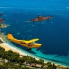 le littoral avion jaune